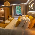La - & Sauna Avec Parking Apartmán *