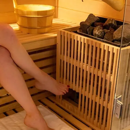 La - & Sauna Avec Parking ケゼルスベール