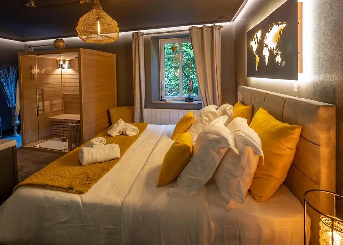 La - & Sauna Avec Parking Apartment *